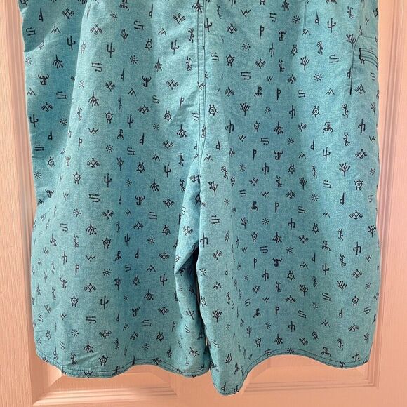 Patagonia Classic Wayfarers 21 in Boardshorts Swim Hieroglyphics Mens Size 38 - Picture 11 of 12